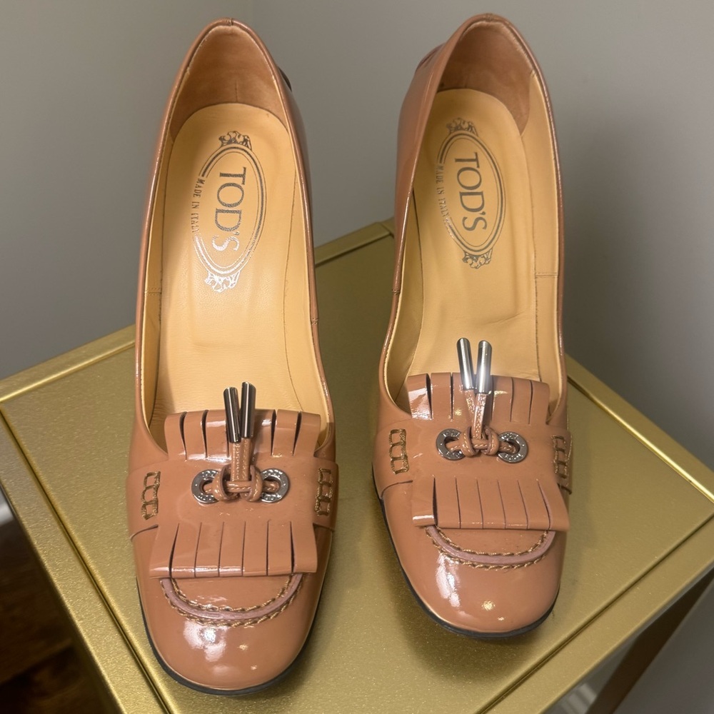 Tod’s Jodie Frangia heels blush color size 37. Gently used.